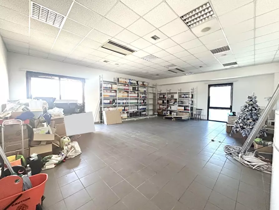 Immagine 7 di Ufficio in affitto  in via romagna a Cesena