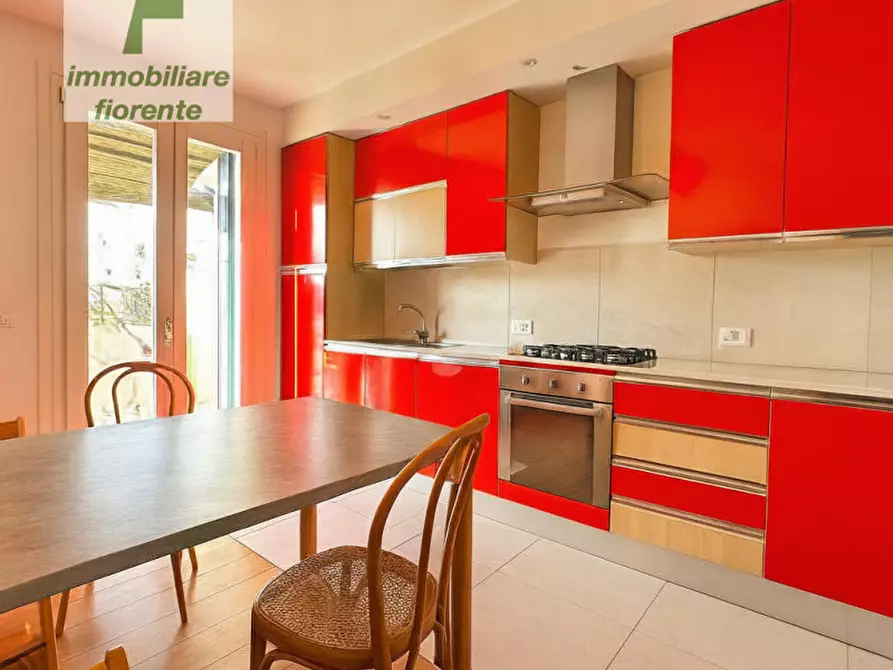 Immagine 4 di Casa bifamiliare in vendita  in VIA TRIESTE a Piazzola Sul Brenta