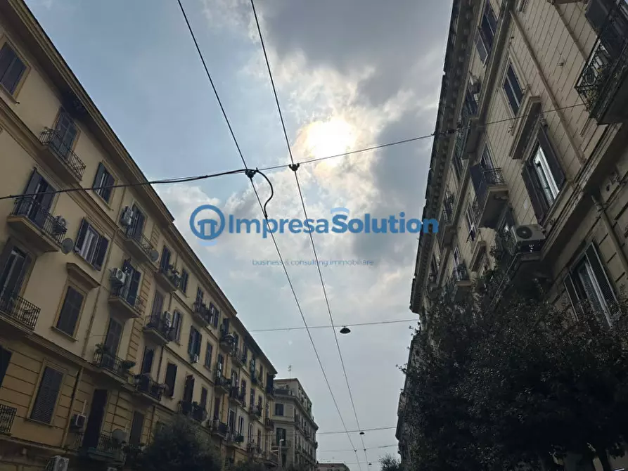 Immagine 3 di Negozio in vendita  in Via Sant'Antonio Abate a Napoli
