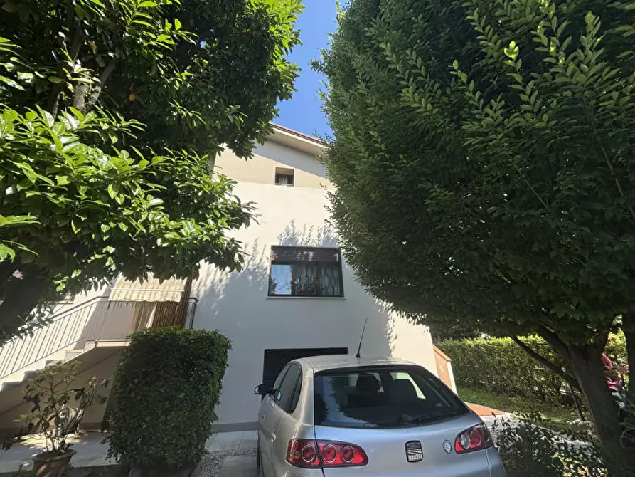 Immagine 3 di Villetta a schiera in vendita  in Via Martel n. 28 a Vittorio Veneto