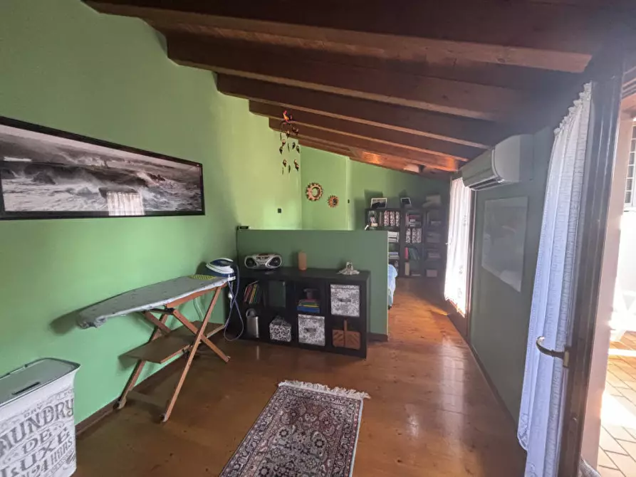 Immagine 11 di Villetta a schiera in vendita  in Via Martel n. 28 a Vittorio Veneto