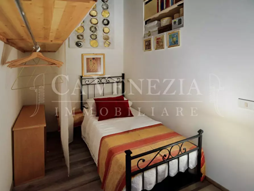 Immagine 8 di Appartamento in vendita  a Venezia