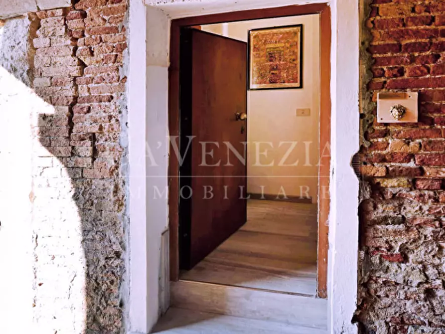 Immagine 15 di Appartamento in vendita  a Venezia