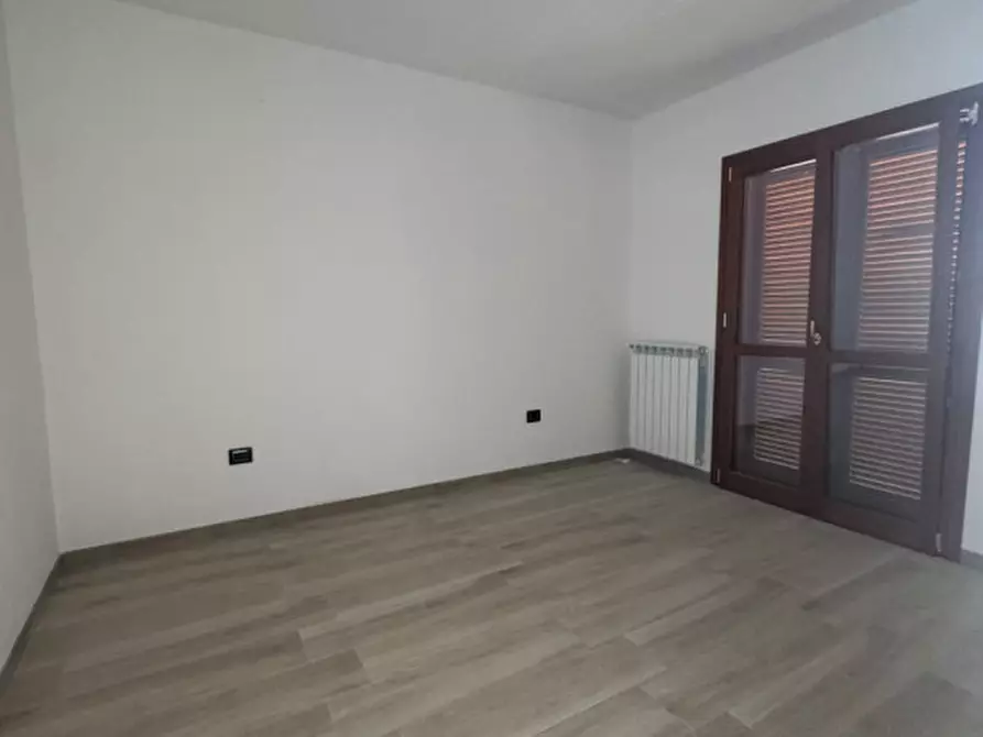 Immagine 11 di Villetta a schiera in vendita  in VIA VIRDIS a Sassari