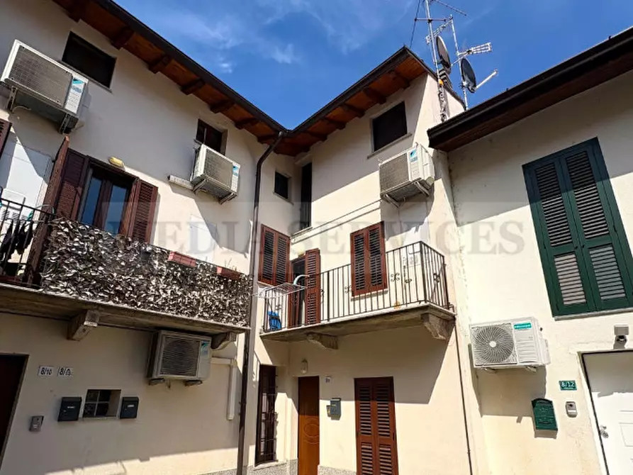 Immagine 1 di Appartamento in vendita  in corso Camillo Benso di Cavour n° 148 a Garlasco