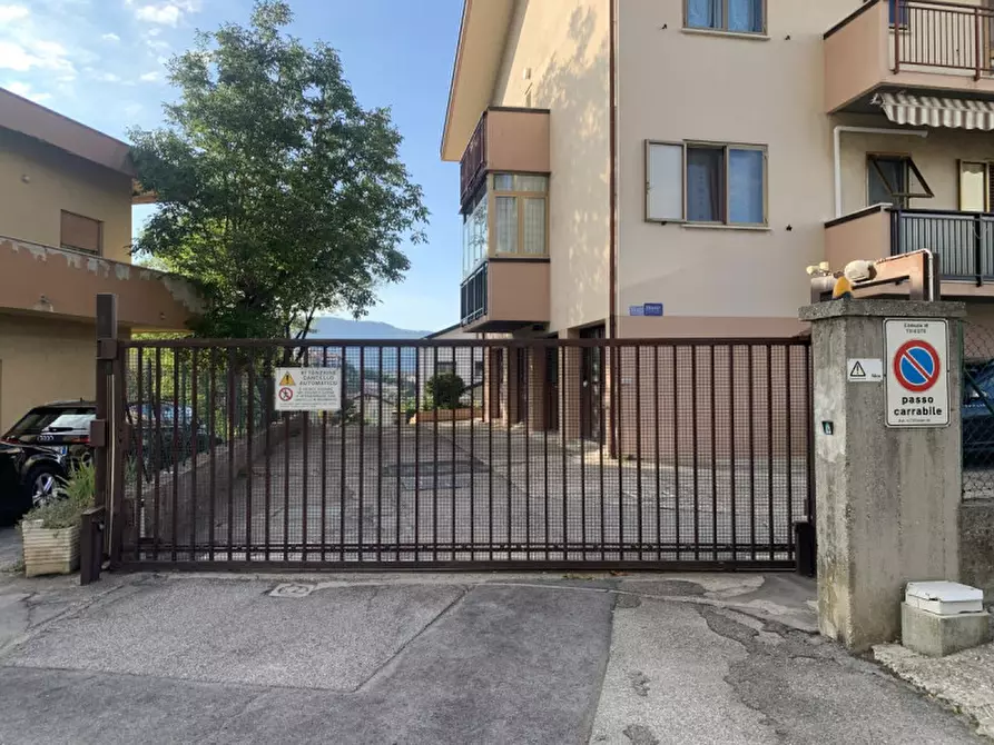 Immagine 13 di Magazzino in vendita  in Via Grego 53/2 a Trieste