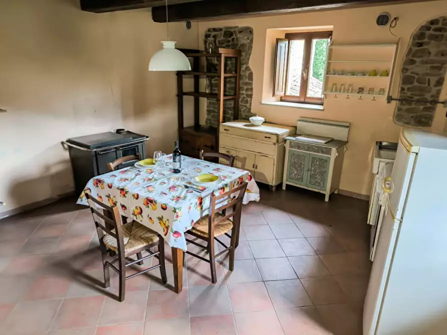 Immagine 8 di Casa indipendente in vendita  in Monastero a Piandimeleto