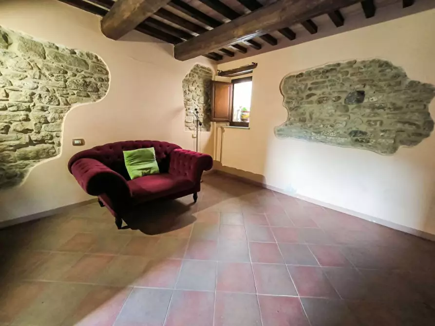 Immagine 9 di Casa indipendente in vendita  in Monastero a Piandimeleto