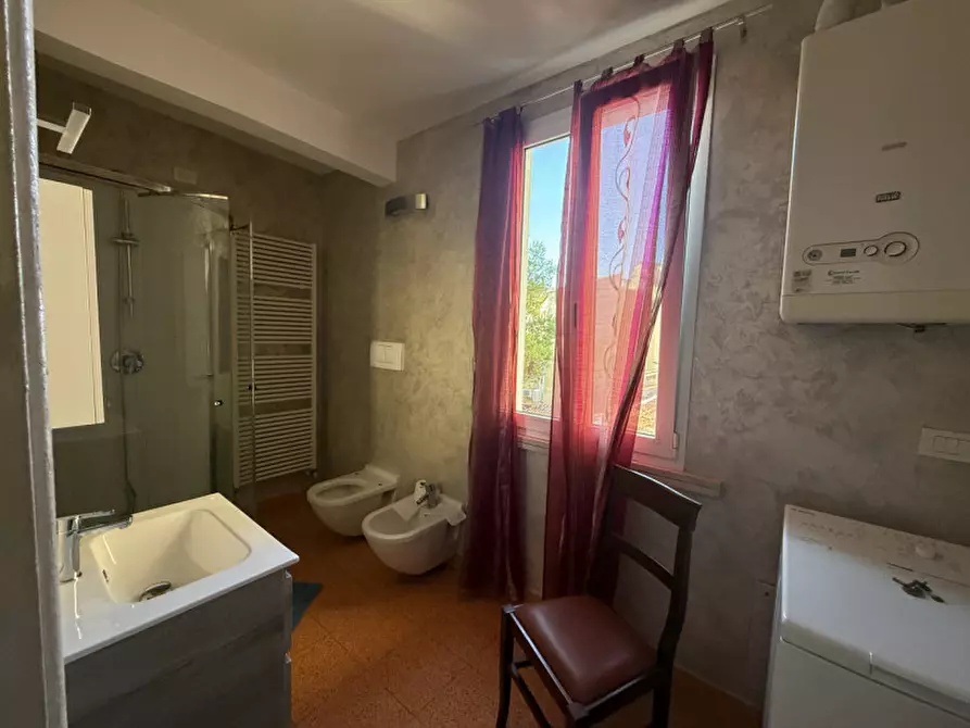 Immagine 10 di Appartamento in affitto  in Via Pietro Frattini a Mantova