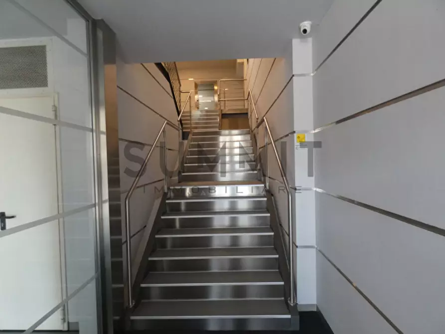 Immagine 8 di Ufficio in affitto  in Via Zanella a Zanè