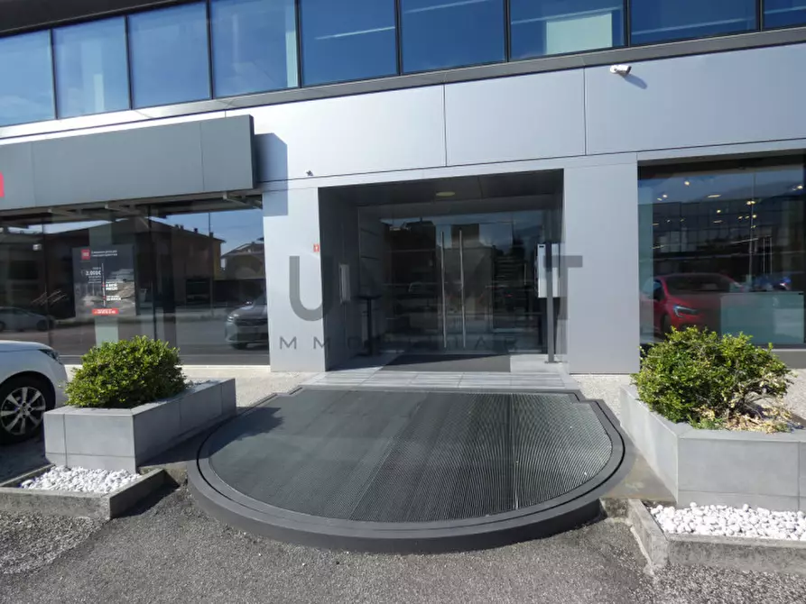 Immagine 9 di Ufficio in affitto  in Via Zanella a Zanè