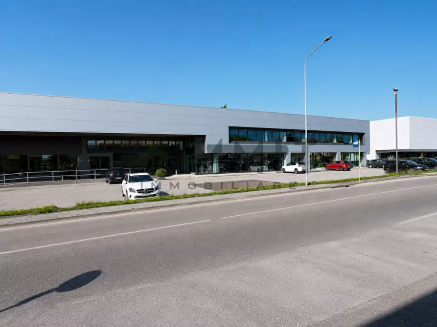 Immagine 10 di Ufficio in affitto  in Via Zanella a Zanè