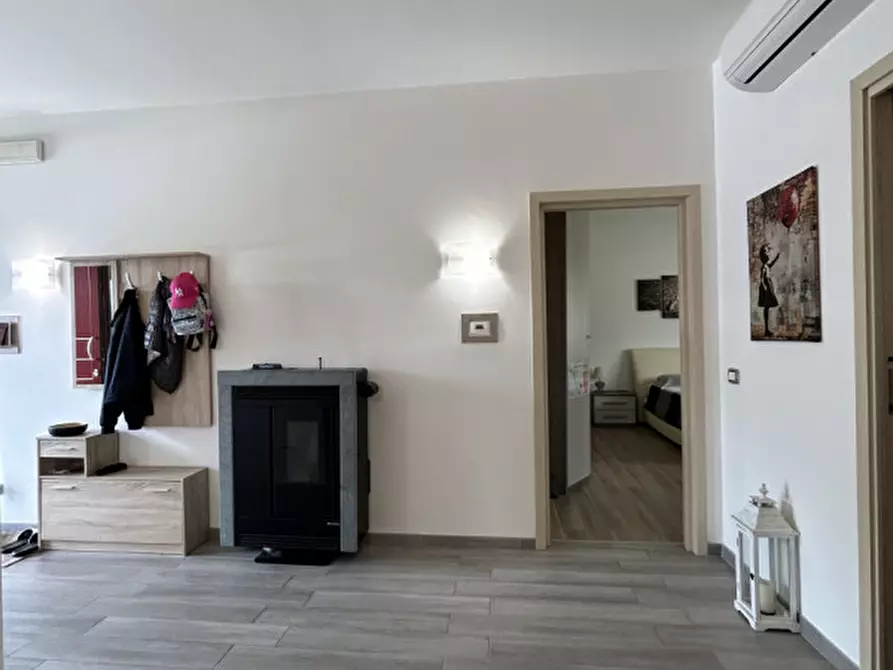 Immagine 3 di Casa bifamiliare in vendita  in Via Mascagni a Salzano