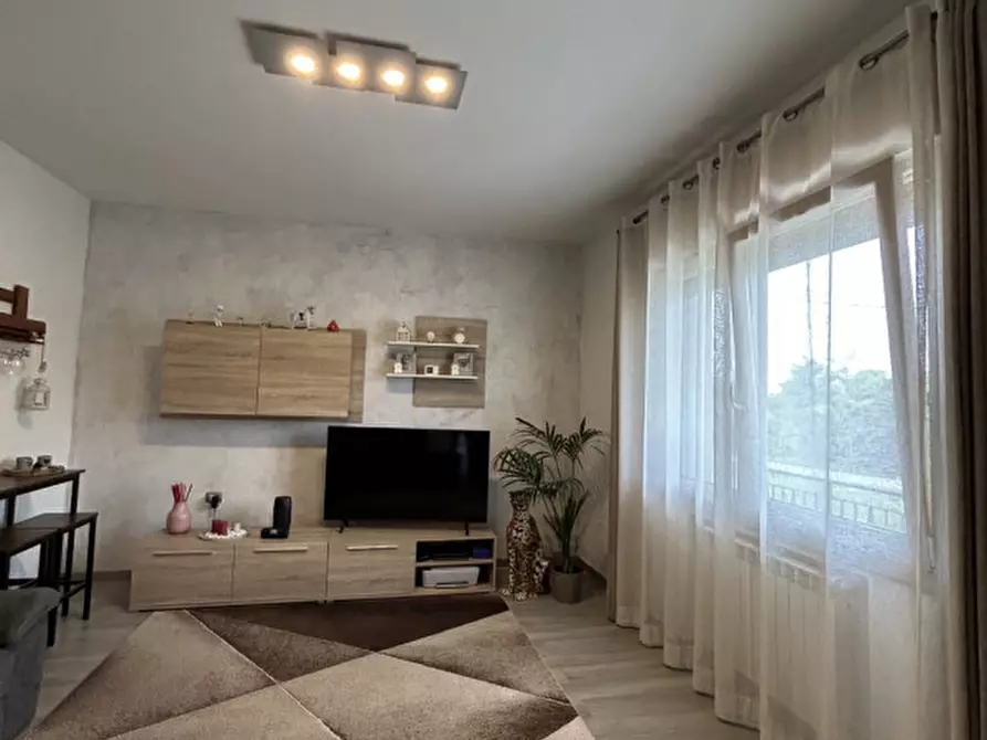 Immagine 11 di Casa bifamiliare in vendita  in Via Mascagni a Salzano