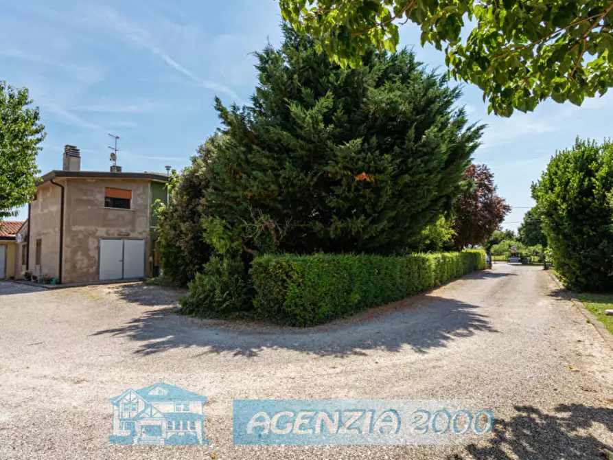 Immagine 46 di Casa bifamiliare in vendita  in Via Caneva 10 a Bovolenta