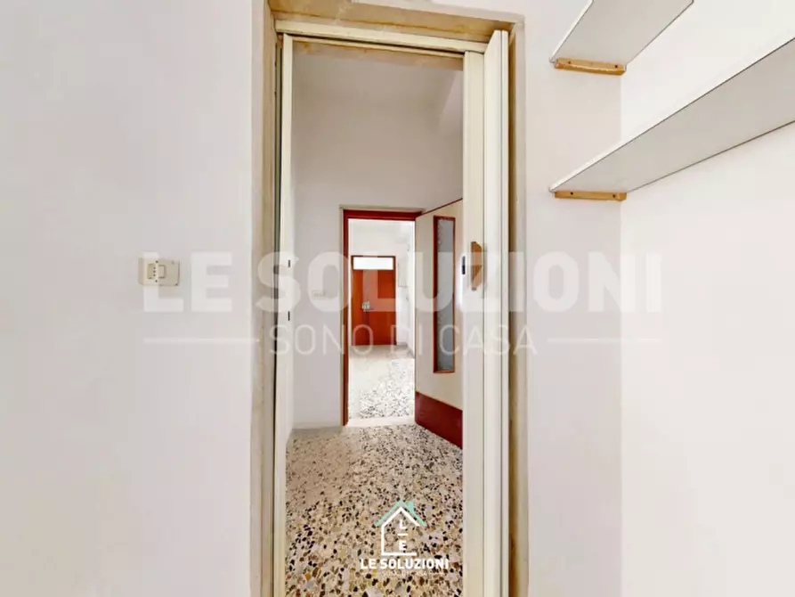 Immagine 5 di Appartamento in vendita  in Via Guglielmo Marconi 19 a Putignano
