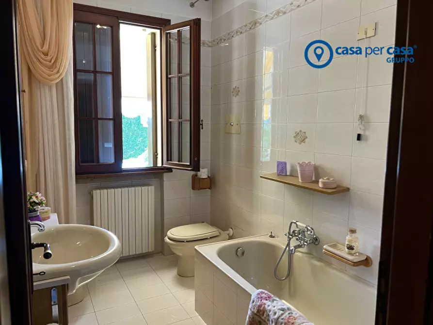 Immagine 13 di Casa bifamiliare in vendita  in Via Emilia a Solesino