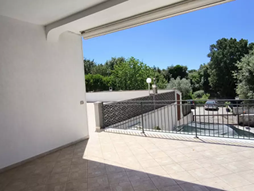 Immagine 8 di Villetta a schiera in vendita  in Viale Arsilio a Fasano