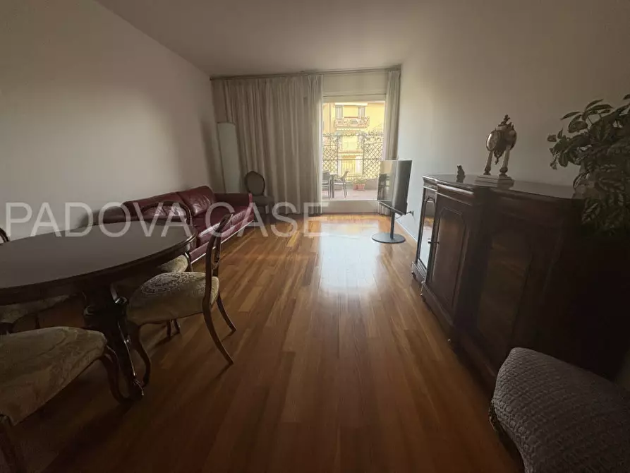 Immagine 3 di Appartamento in vendita  in corso milano a Padova