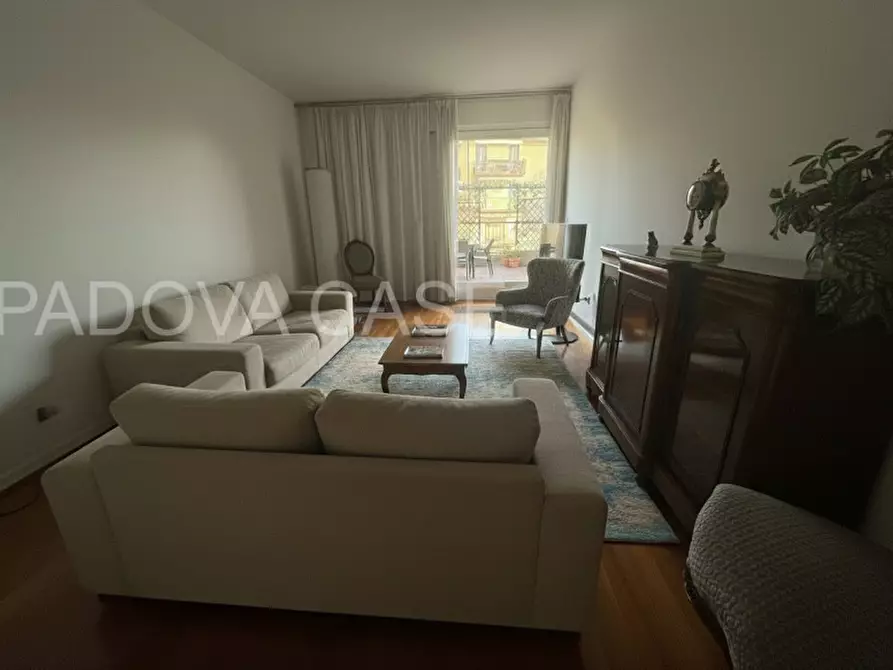 Immagine 8 di Appartamento in vendita  in corso milano a Padova