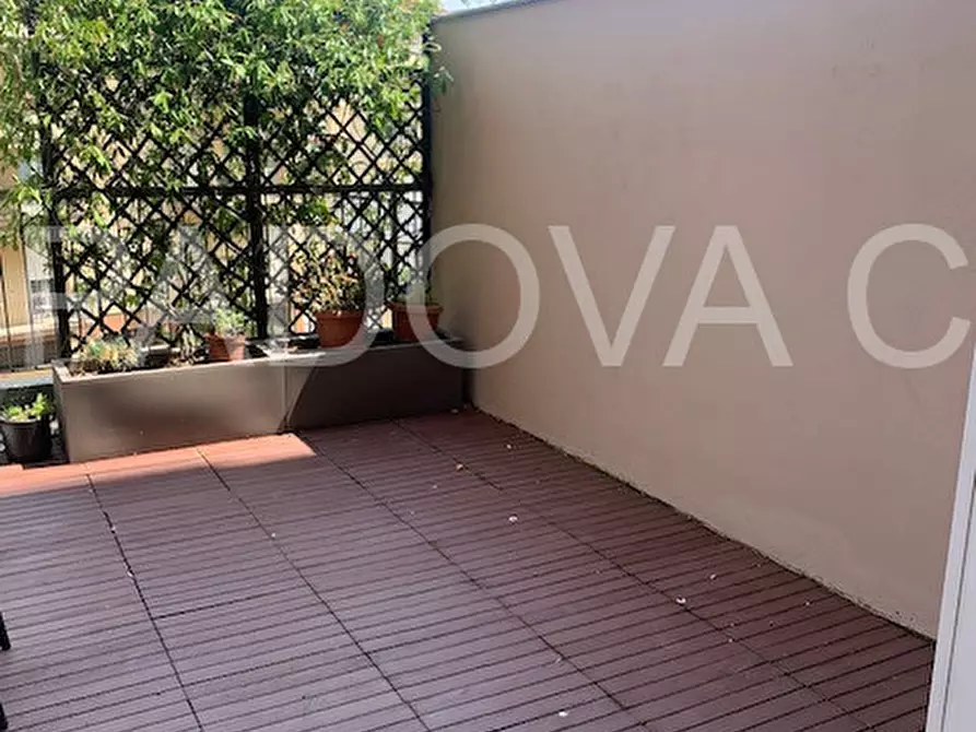 Immagine 11 di Appartamento in vendita  in corso milano a Padova
