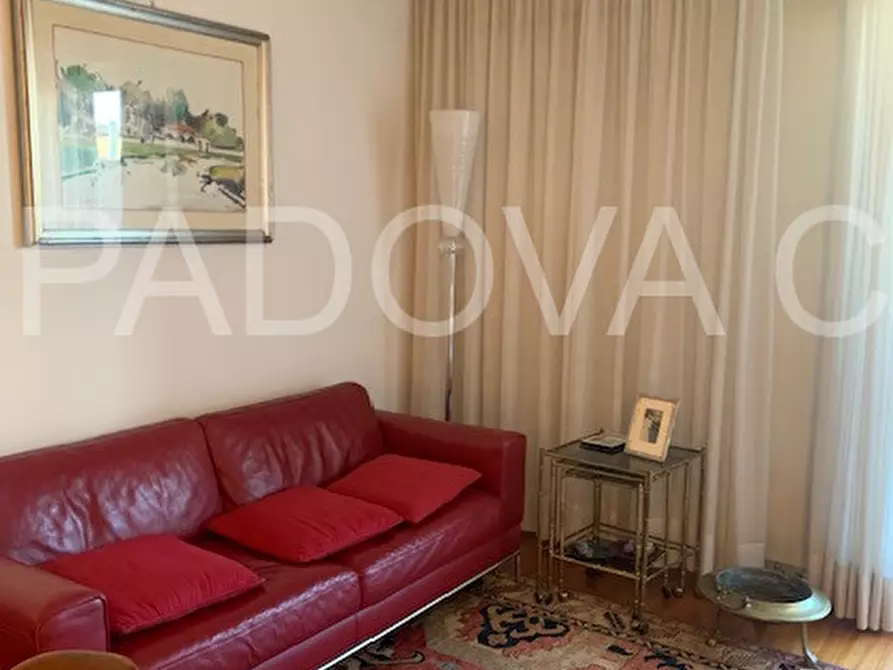 Immagine 18 di Appartamento in vendita  in corso milano a Padova