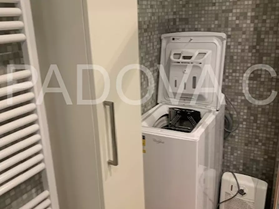 Immagine 25 di Appartamento in vendita  in corso milano a Padova