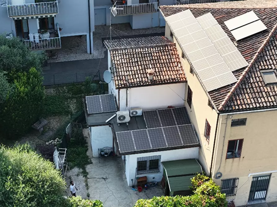 Immagine 18 di Villa in vendita  in Viale Sant'Agostino a Vicenza