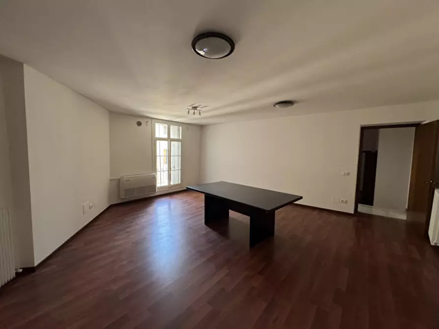 Immagine 7 di Ufficio in affitto  in Via Giuseppe Garibaldi a Lonigo