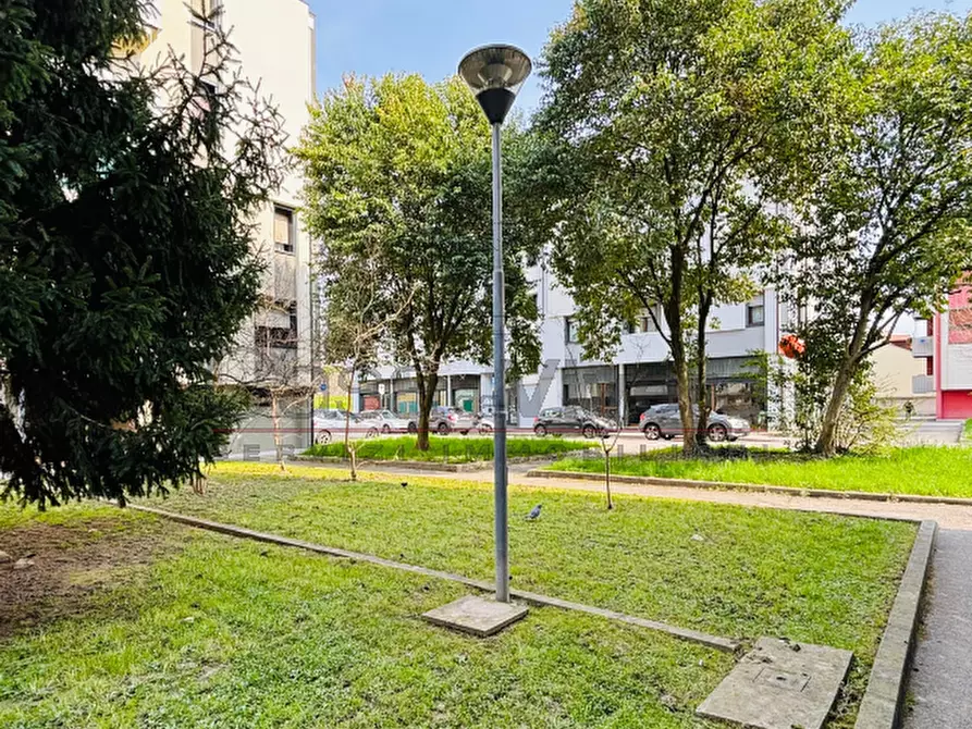 Immagine 12 di Camera in affitto  in Via Manara Valgimigli 6 a Padova