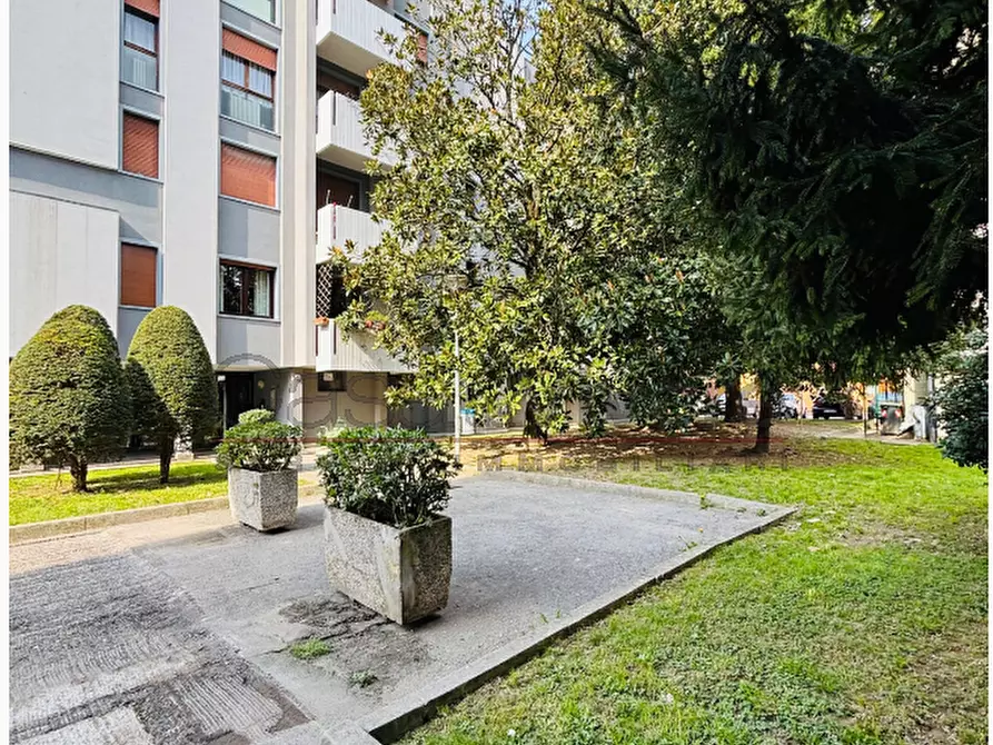Immagine 13 di Camera in affitto  in Via Manara Valgimigli 6 a Padova