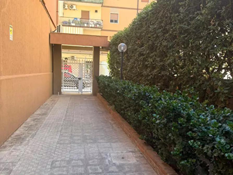 Immagine 3 di Appartamento in vendita  in Via Senatore Avvocato Eduardo Di Giovanni 70 a Siracusa