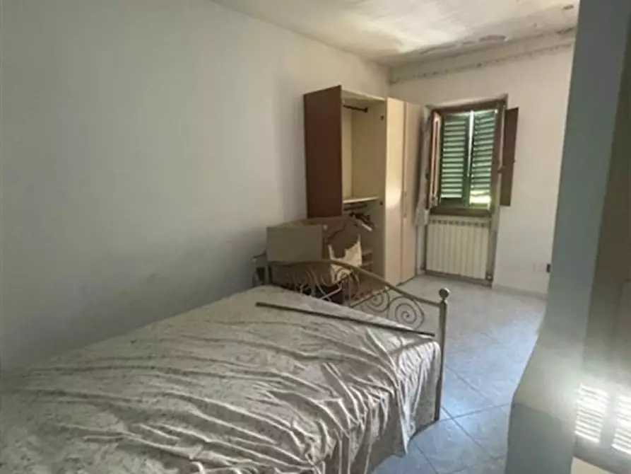 Immagine 7 di Appartamento in vendita  in centro a Montevarchi