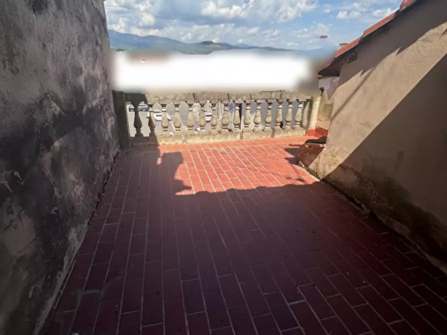 Immagine 10 di Appartamento in vendita  in centro a Montevarchi
