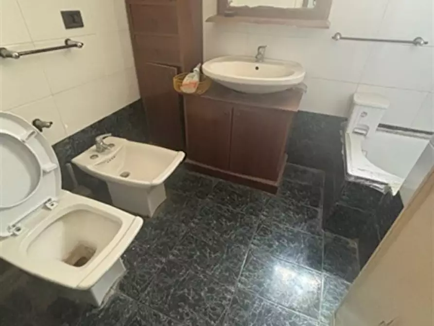 Immagine 12 di Appartamento in vendita  in centro a Montevarchi