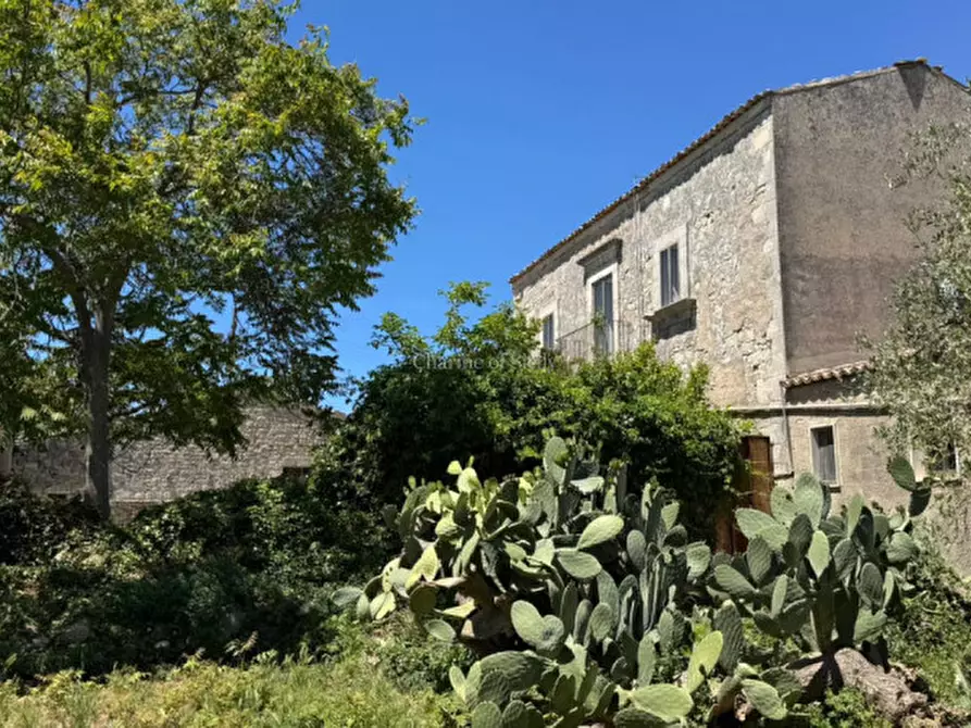 Immagine 3 di Casa indipendente in vendita  in Via Gianforma Margione a Modica