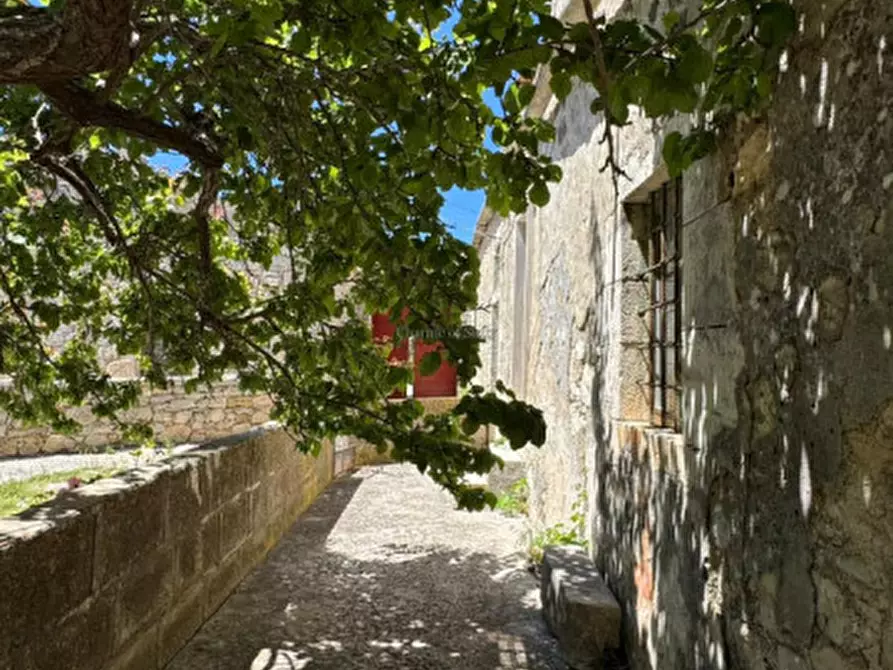 Immagine 10 di Casa indipendente in vendita  in Via Gianforma Margione a Modica