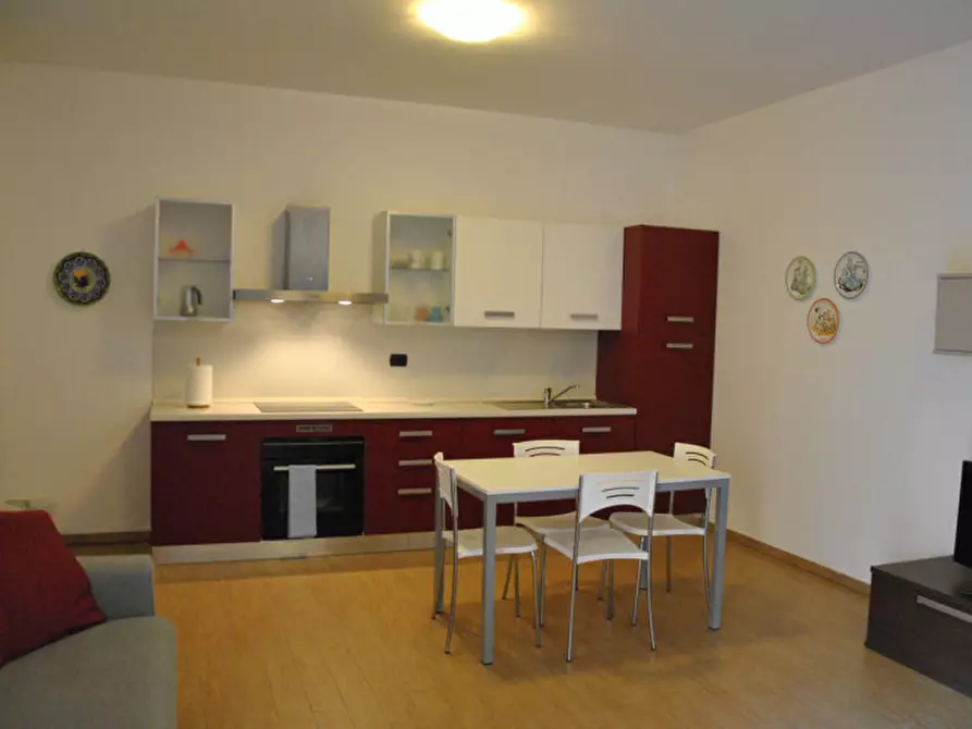 Immagine 6 di Appartamento in affitto  a Pogliano Milanese