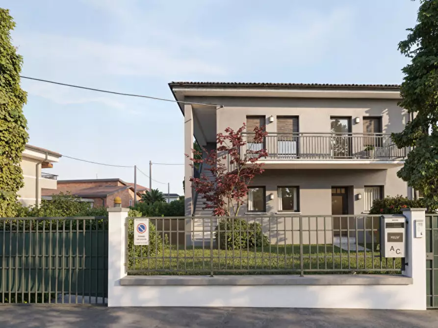 Immagine 6 di Appartamento in vendita  in Viale Astichello, 139 a Vicenza