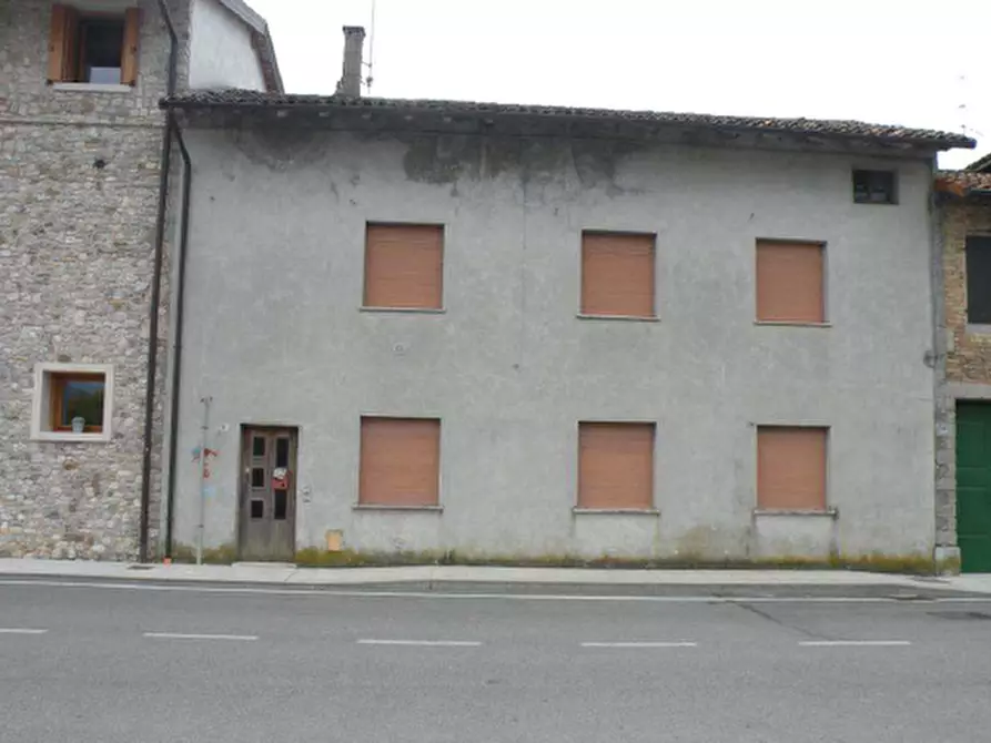 Immagine 1 di Appartamento in vendita  in Via Camillo Cavour, 69 a Arba