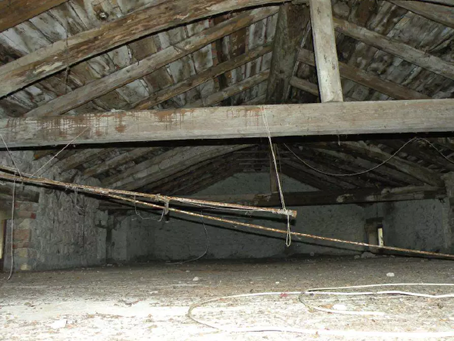 Immagine 9 di Appartamento in vendita  in Via Camillo Cavour, 69 a Arba
