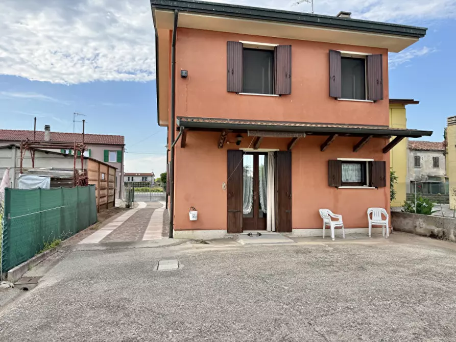 Immagine 23 di Casa indipendente in vendita  in via cuoro a Solesino