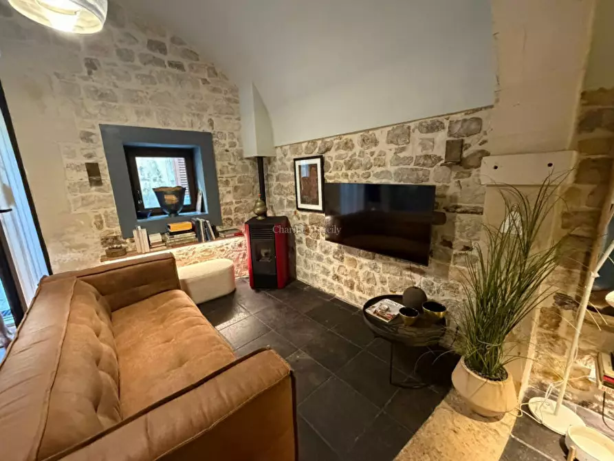 Immagine 8 di Casa indipendente in vendita  in VICOLO BONOMO a Modica