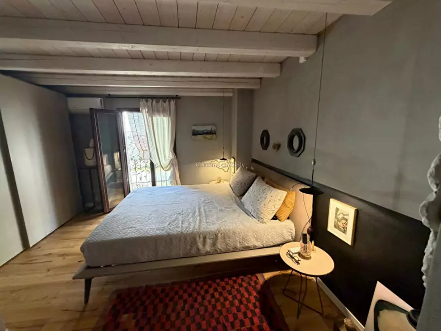 Immagine 16 di Casa indipendente in vendita  in VICOLO BONOMO a Modica