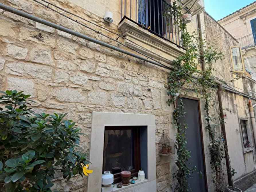 Immagine 39 di Casa indipendente in vendita  in VICOLO BONOMO a Modica