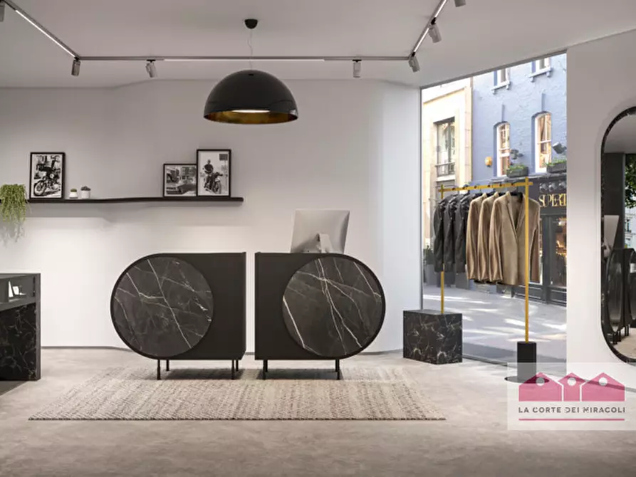 Immagine 2 di Negozio in affitto  in contrà Paolo Lioy a Vicenza