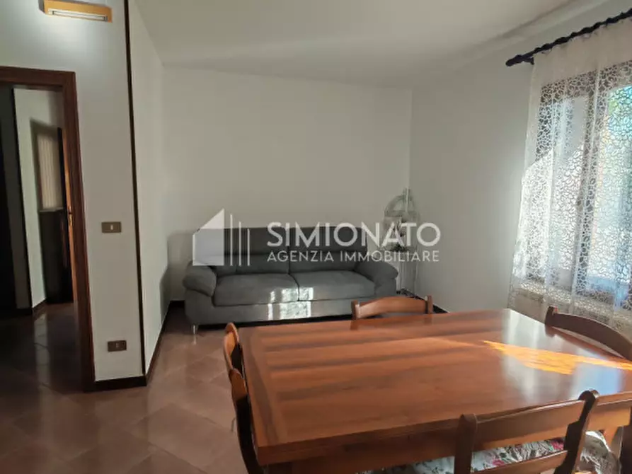 Immagine 3 di Casa bifamiliare in affitto  in Via del Parroco a Venezia