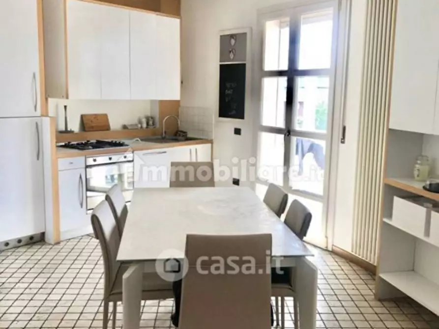 Immagine 1 di Appartamento in vendita  in Piazza Europa Unita a Castelfranco Veneto
