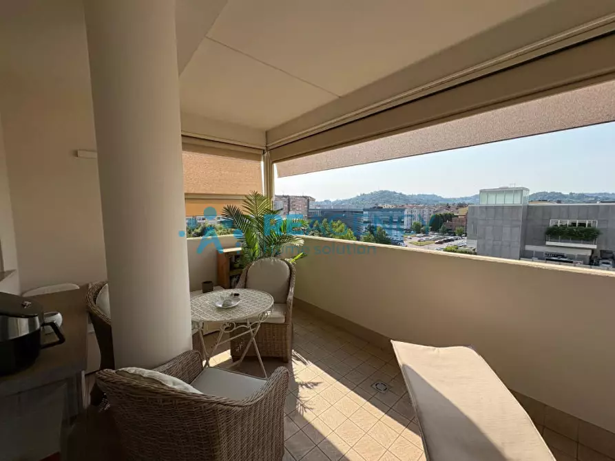 Immagine 2 di Appartamento in vendita  in Viale del Mercato Nuovo 95 a Vicenza