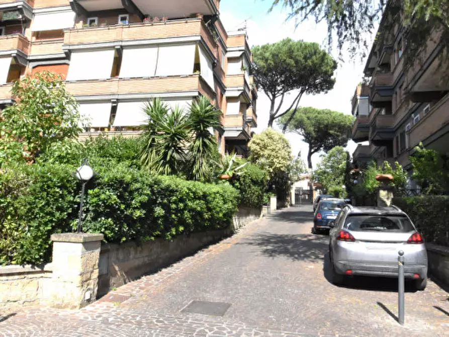 Immagine 4 di Appartamento in affitto  in Viale Cortina d'Ampezzo a Roma